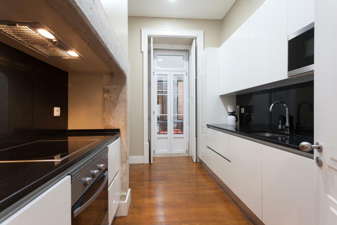 Baixa Vintage Three-Bedroom Apartment - By Lu Holidays Lisboa Exterior foto