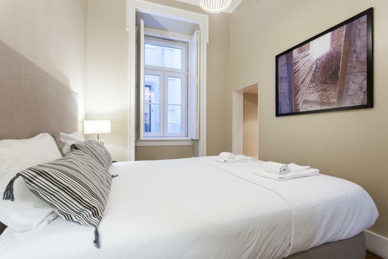 Baixa Vintage Three-Bedroom Apartment - By Lu Holidays Lisboa Exterior foto